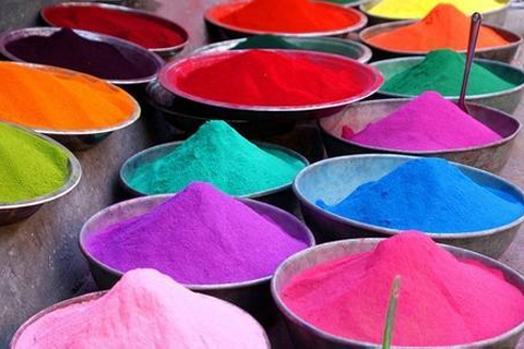 What is the wetting treatment of dyes?